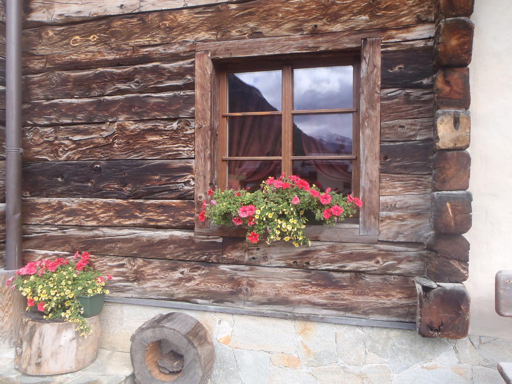 Baita La Broina Livigno Bilik gambar